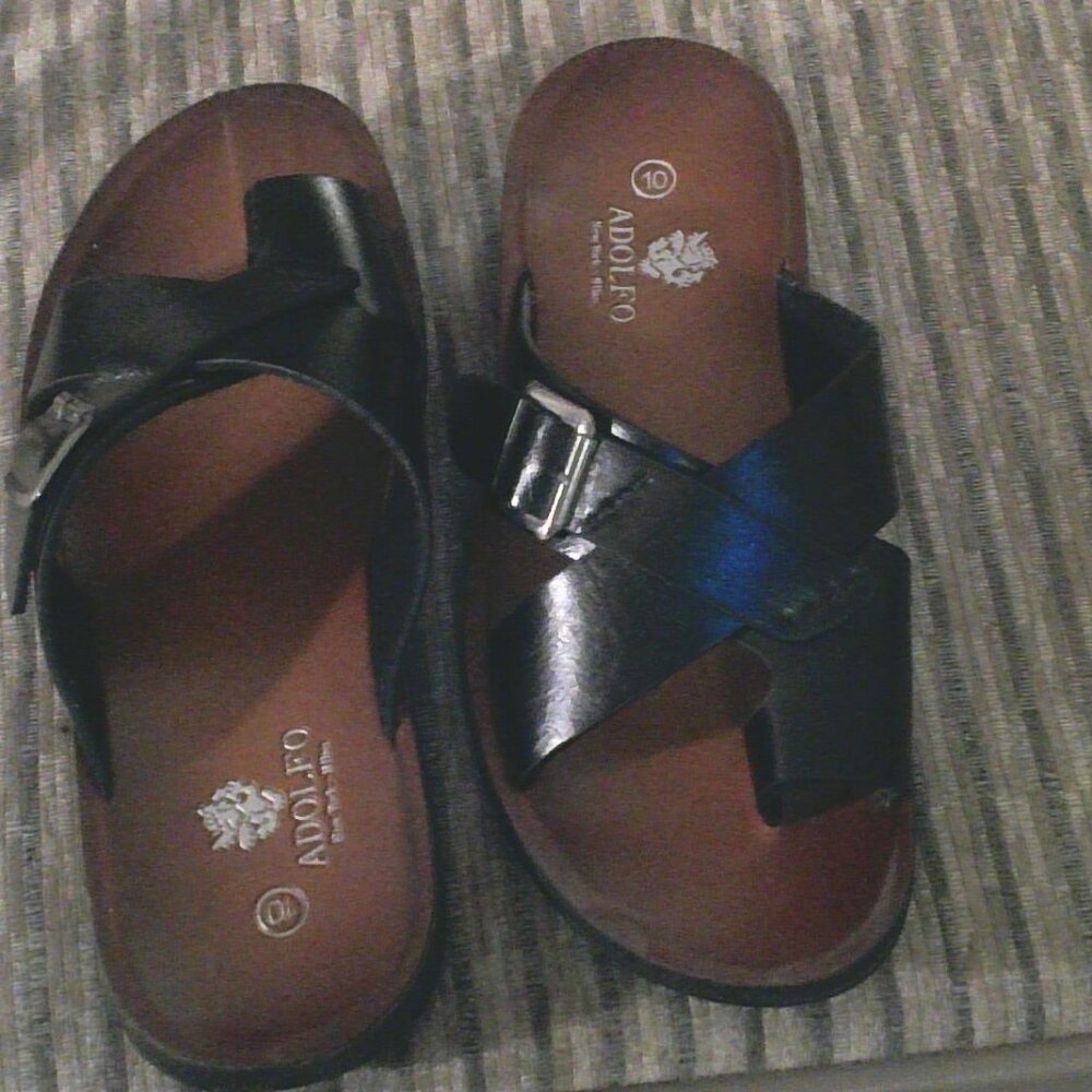 Sandles